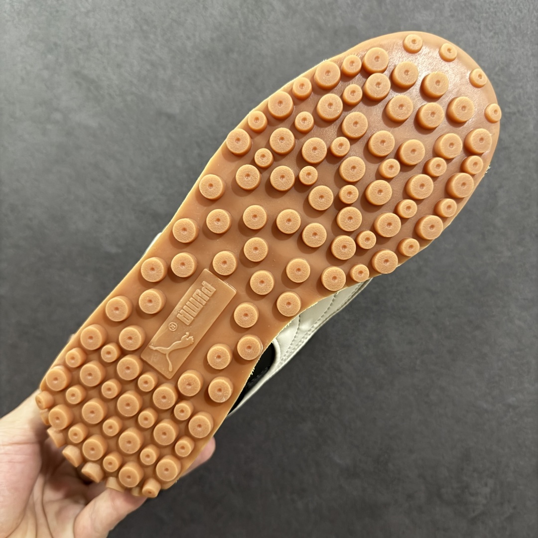  
【纯原】FENTY x PUMA Avanti 长舌鞋款 爆款上线 焕新诠释足球潮流时尚
国际巨星蕾