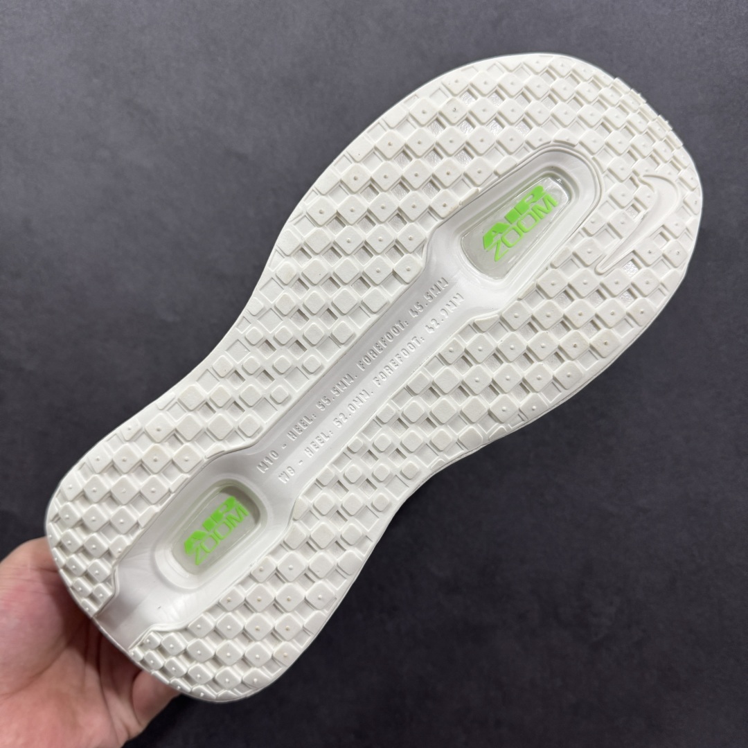  
【纯原】Nike Air Zoom Premium 耐克网面厚底气垫跑鞋 HQ2050-303
尺