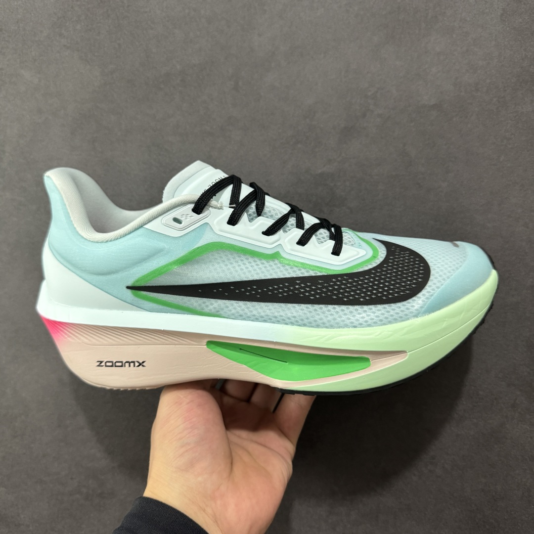  
【纯原】Nk Zoom Fly 6 耐克超弹轻盈跑步鞋
#鞋款搭载 Flyknit 材料 打造出众
