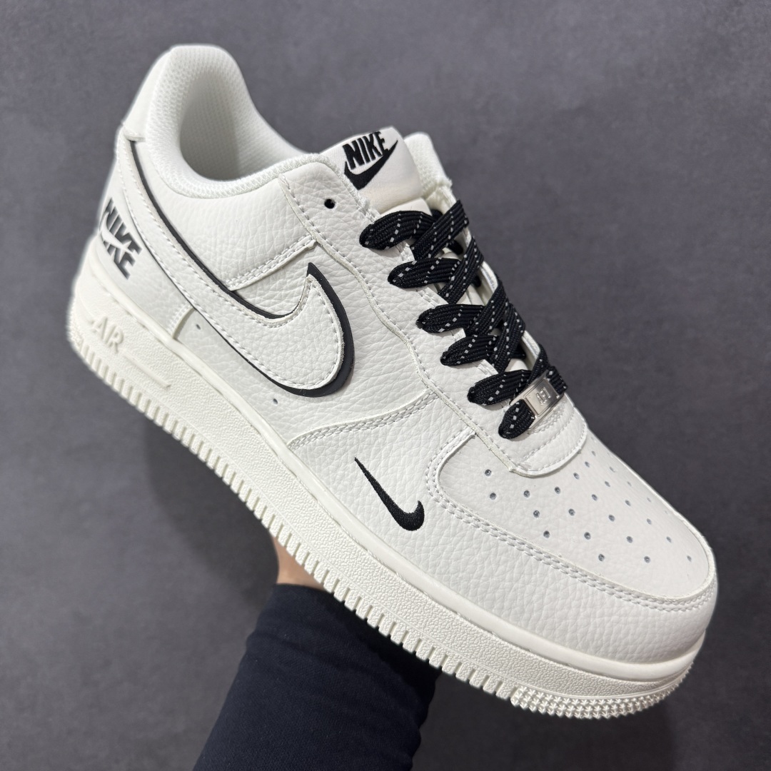  
【定制版】Nike Air Force 1'07 Low 联名 米黑边 空军一号低帮休闲板鞋 CS5