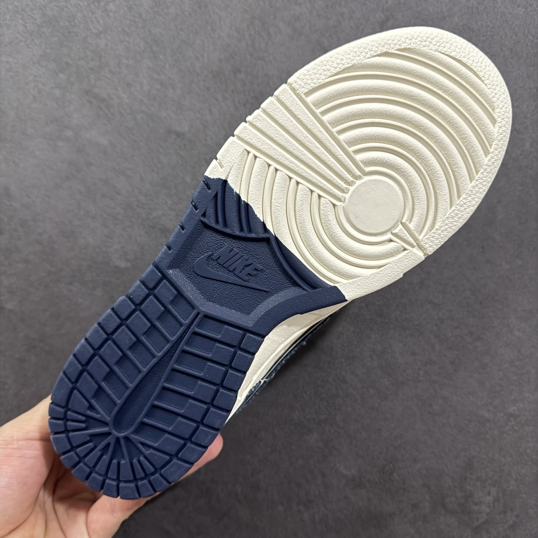  
【定制版】Nike SB Dunk Low LV联名 猪八蓝牛仔 周年高端定制 低帮休闲板鞋 YX5