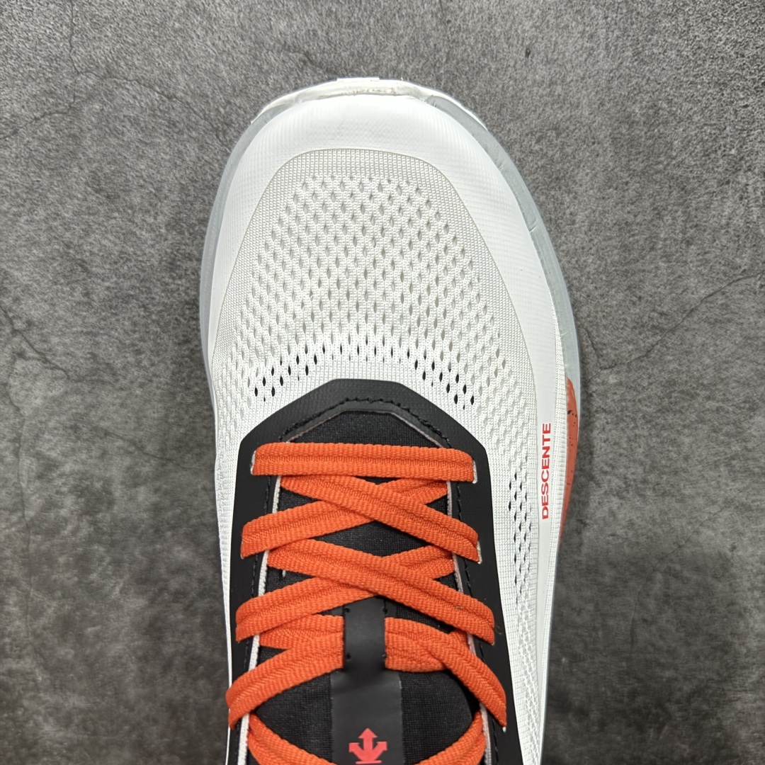  
【纯原M版】DESCENTE DYNAMIC FLUID 2.0 迪桑特轻盈缓震透气鞋面时尚休闲运动