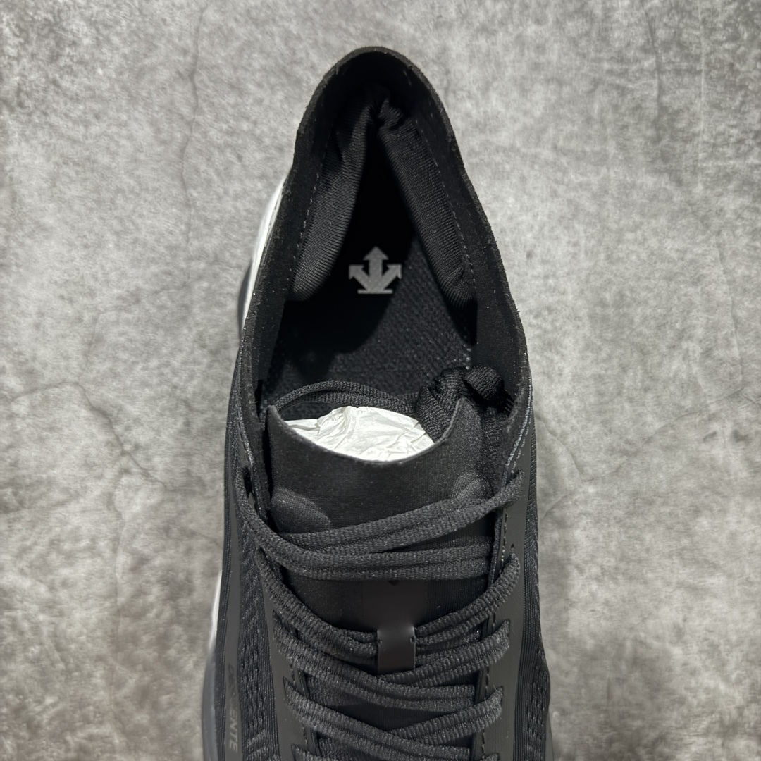  
【纯原M版】DESCENTE DYNAMIC FLUID 2.0 迪桑特轻盈缓震透气鞋面时尚休闲运动