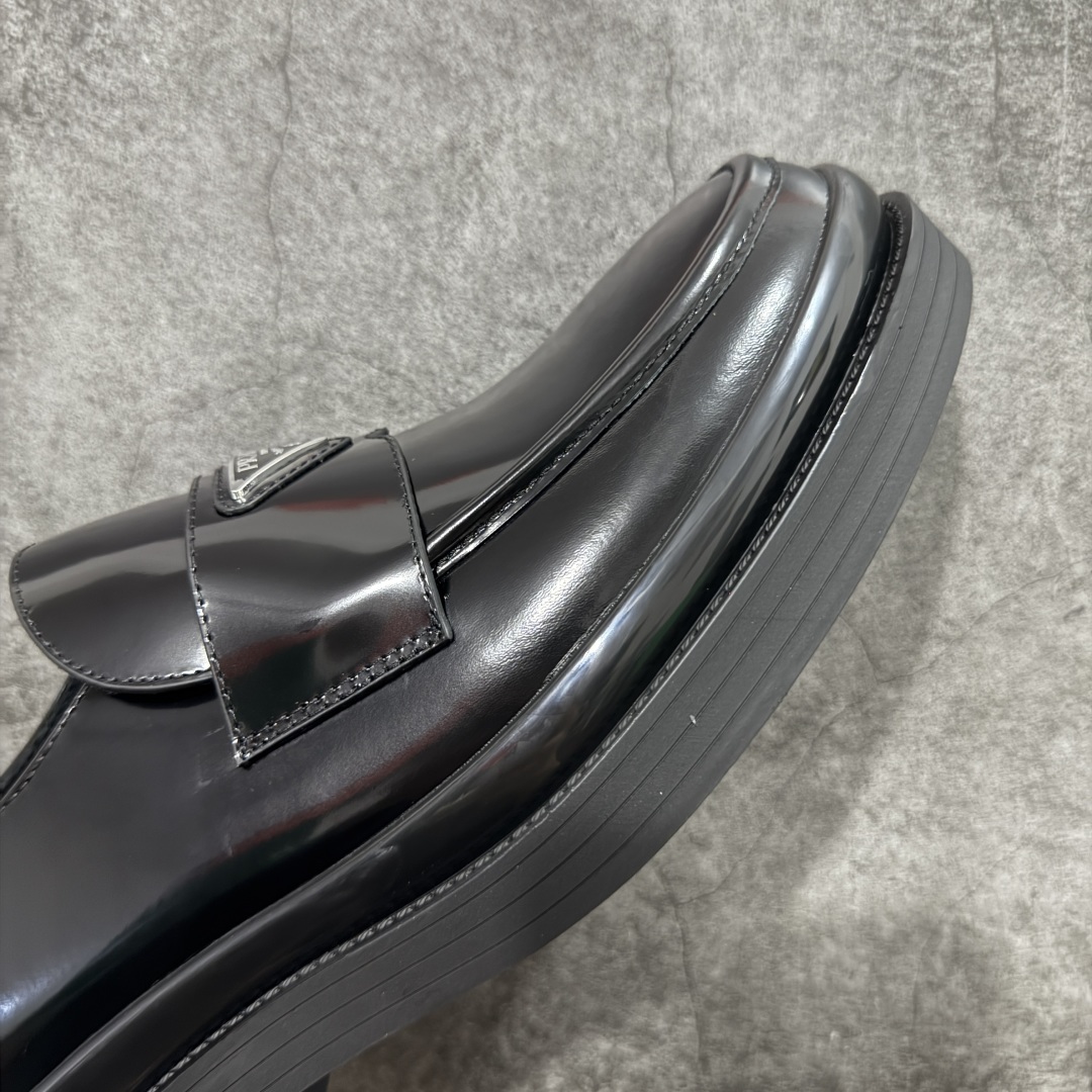 420 东莞纯原版 Prada 乐福鞋 全真牛皮 2024年春夏最好的穿的乐福鞋