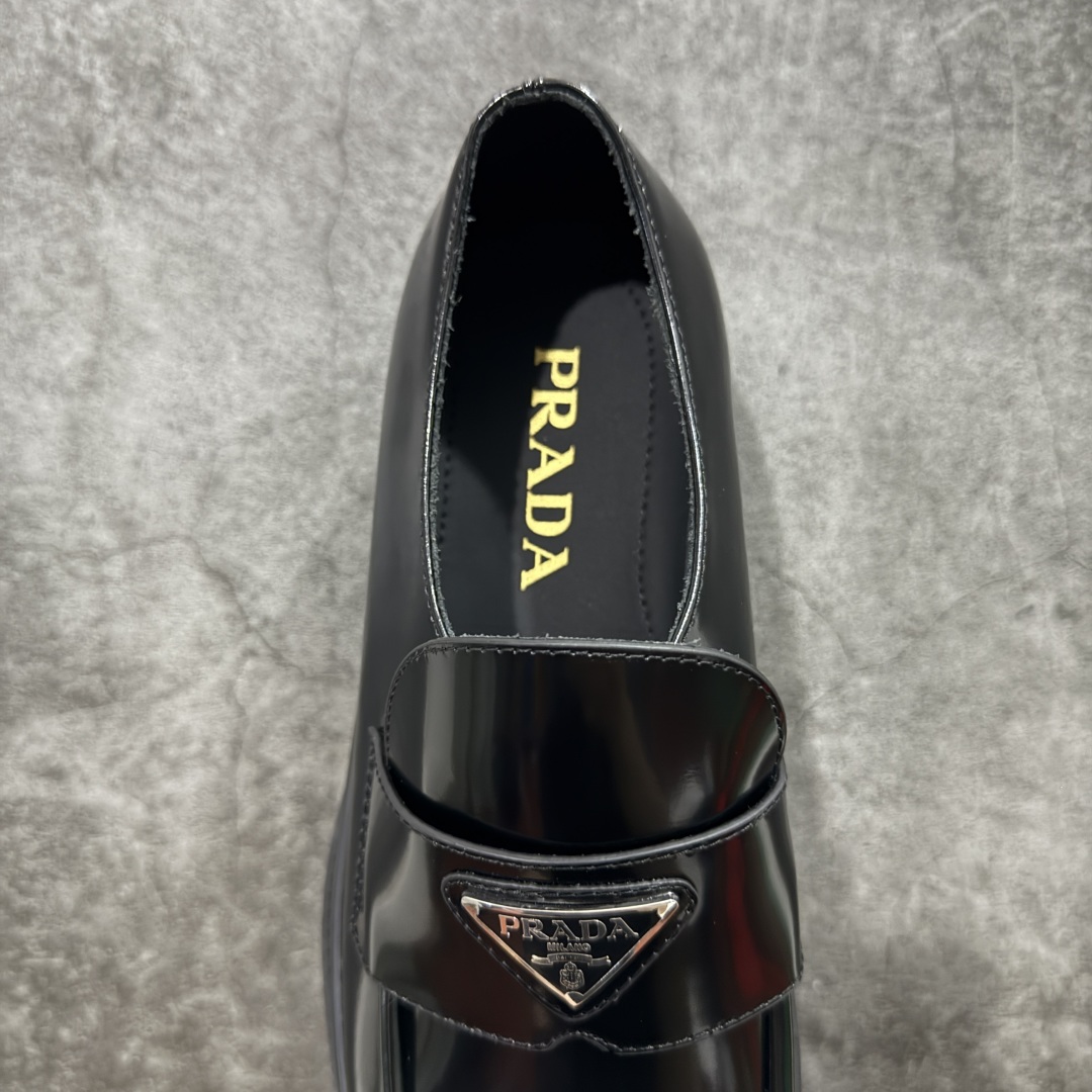 420 东莞纯原版 Prada 乐福鞋 全真牛皮 2024年春夏最好的穿的乐福鞋