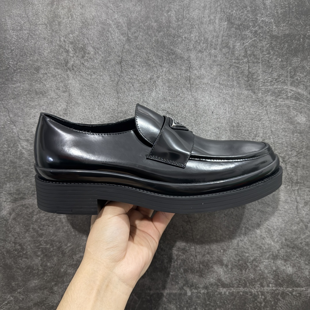 420 东莞纯原版 Prada 乐福鞋 全真牛皮 2024年春夏最好的穿的乐福鞋