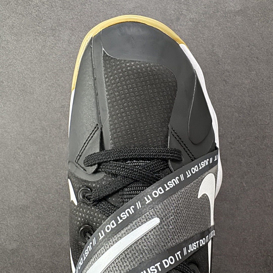  
NK React HyperSet 训练鞋 
低帮减震耐磨 排球篮球双线球鞋 
原鞋开发 全鞋底re