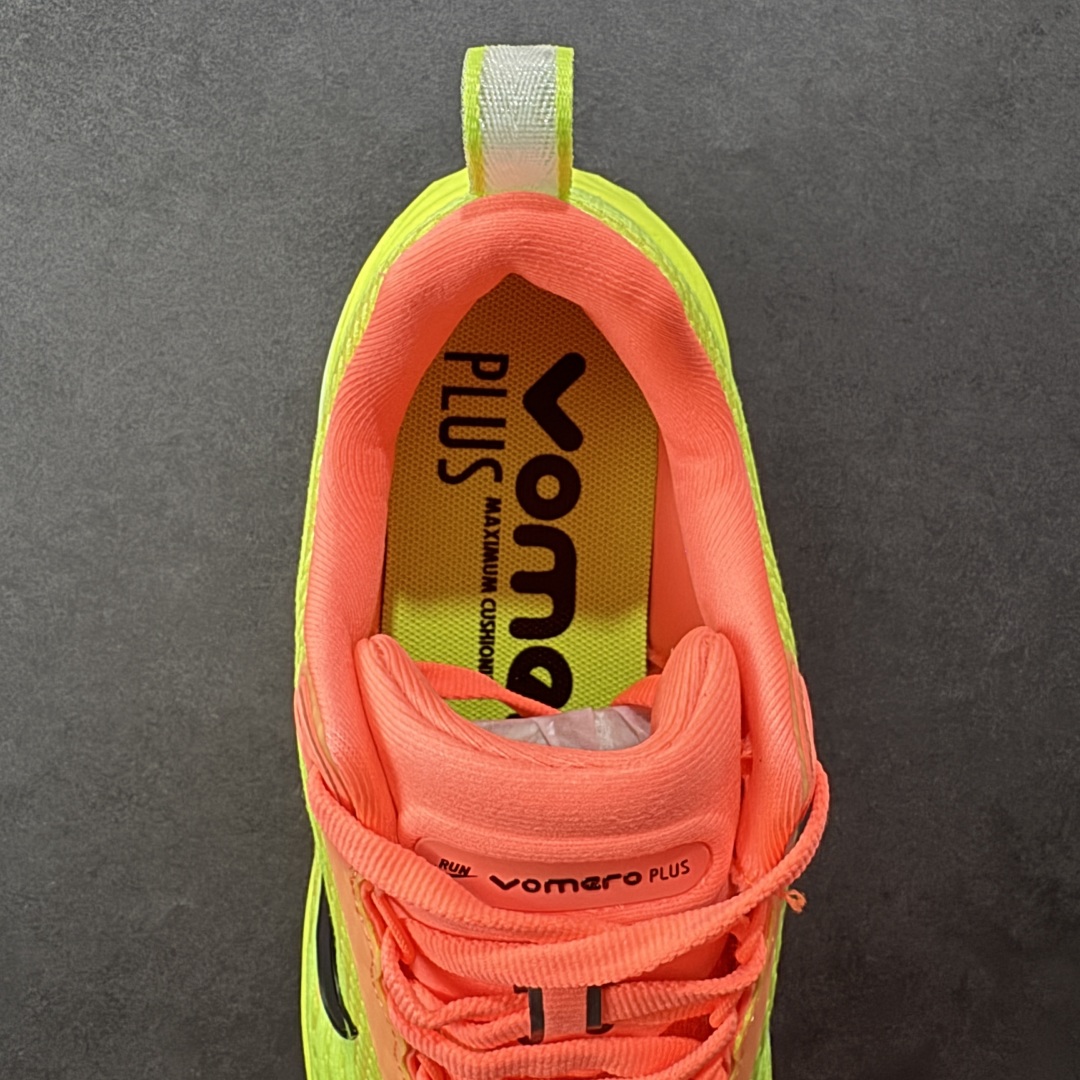  
【纯原】Nike VOMERO PLUS 耐克 舒适减震防滑 低帮跑步鞋
全掌ReactX泡绵中底 