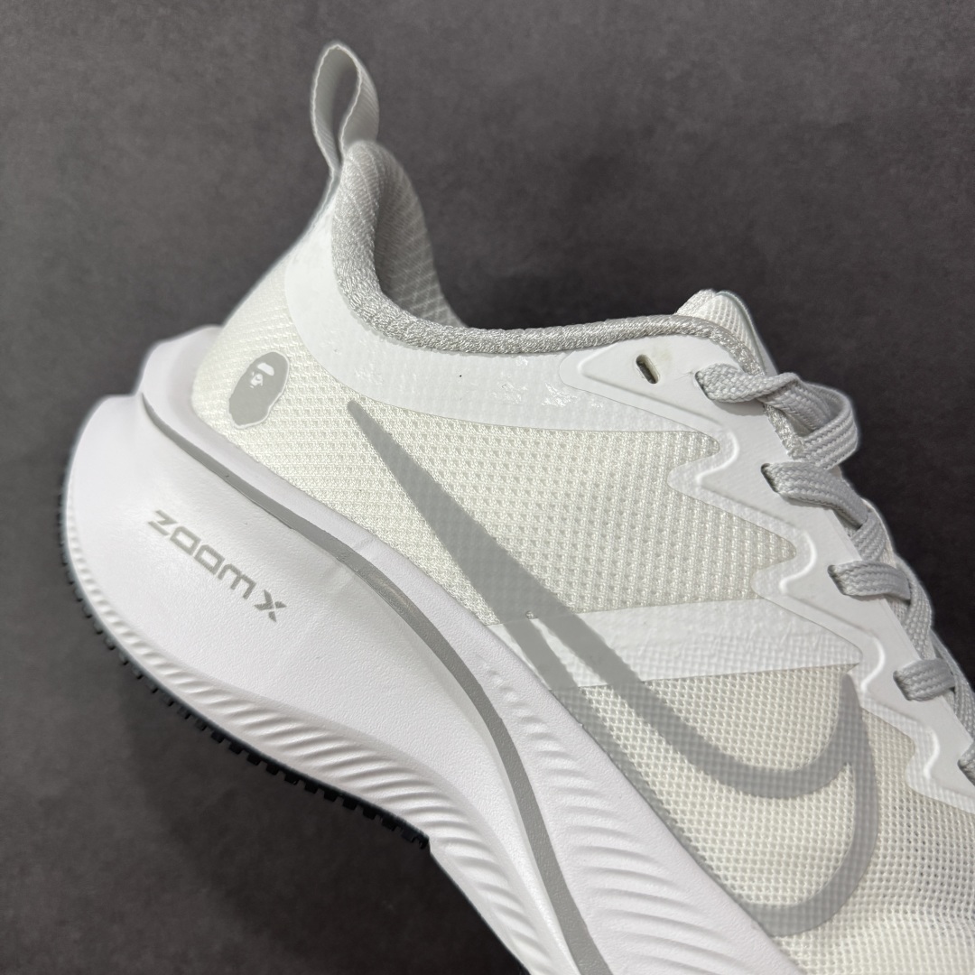  
【纯原】Bape x Nike Zoom Plus Low 猿人头 x 耐克 低帮 白灰色 超级飞马