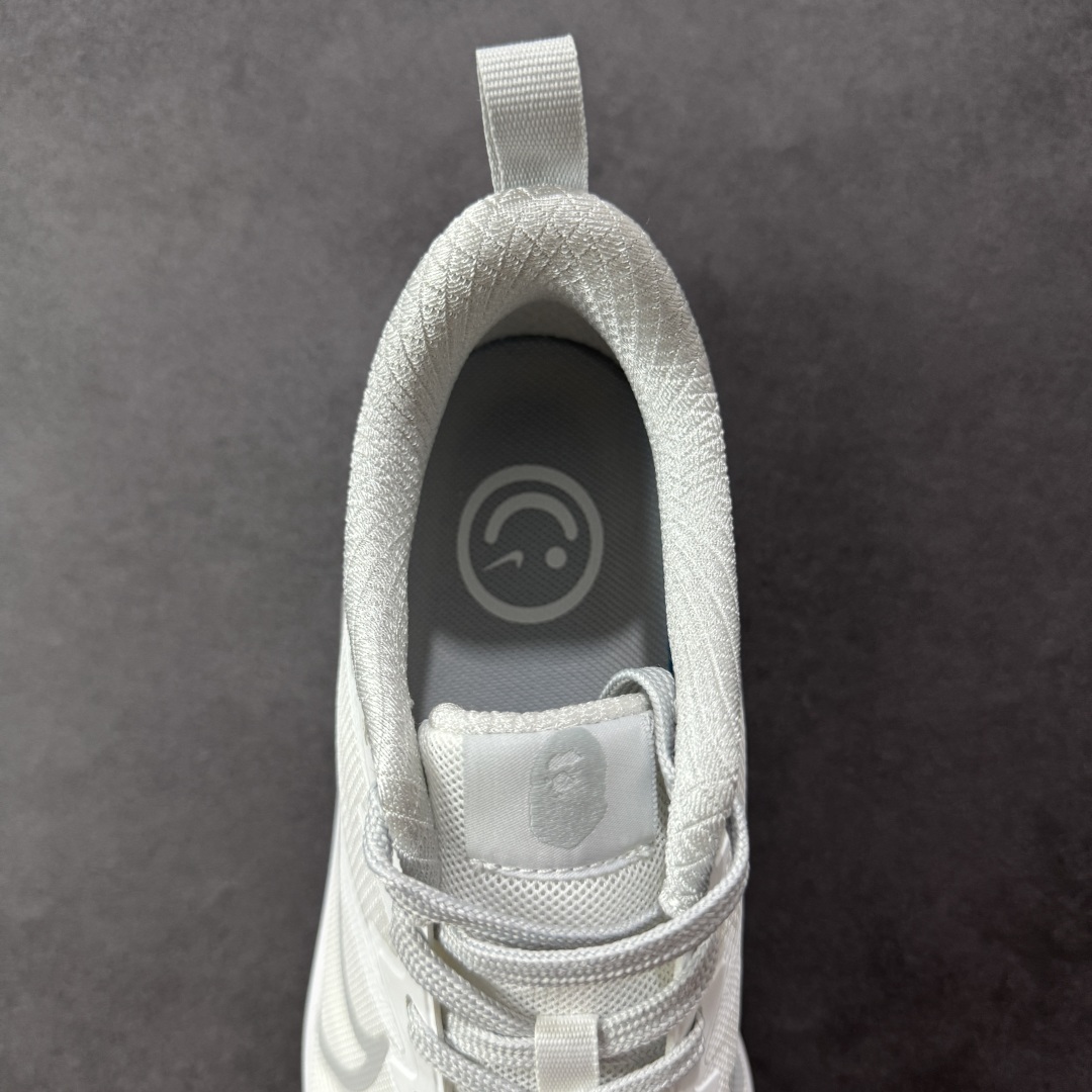  
【纯原】Bape x Nike Zoom Plus Low 猿人头 x 耐克 低帮 白灰色 超级飞马