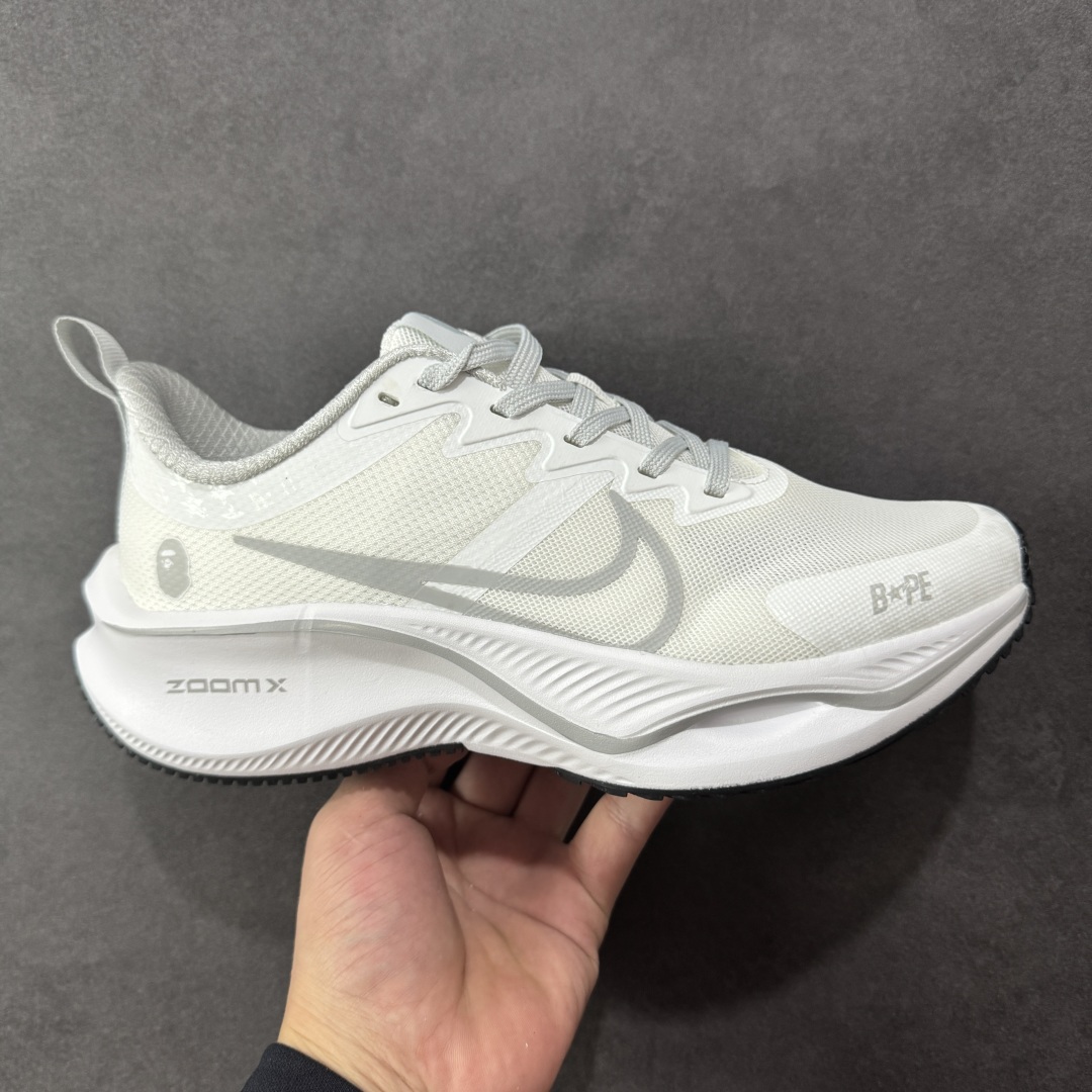  
【纯原】Bape x Nike Zoom Plus Low 猿人头 x 耐克 低帮 白灰色 超级飞马