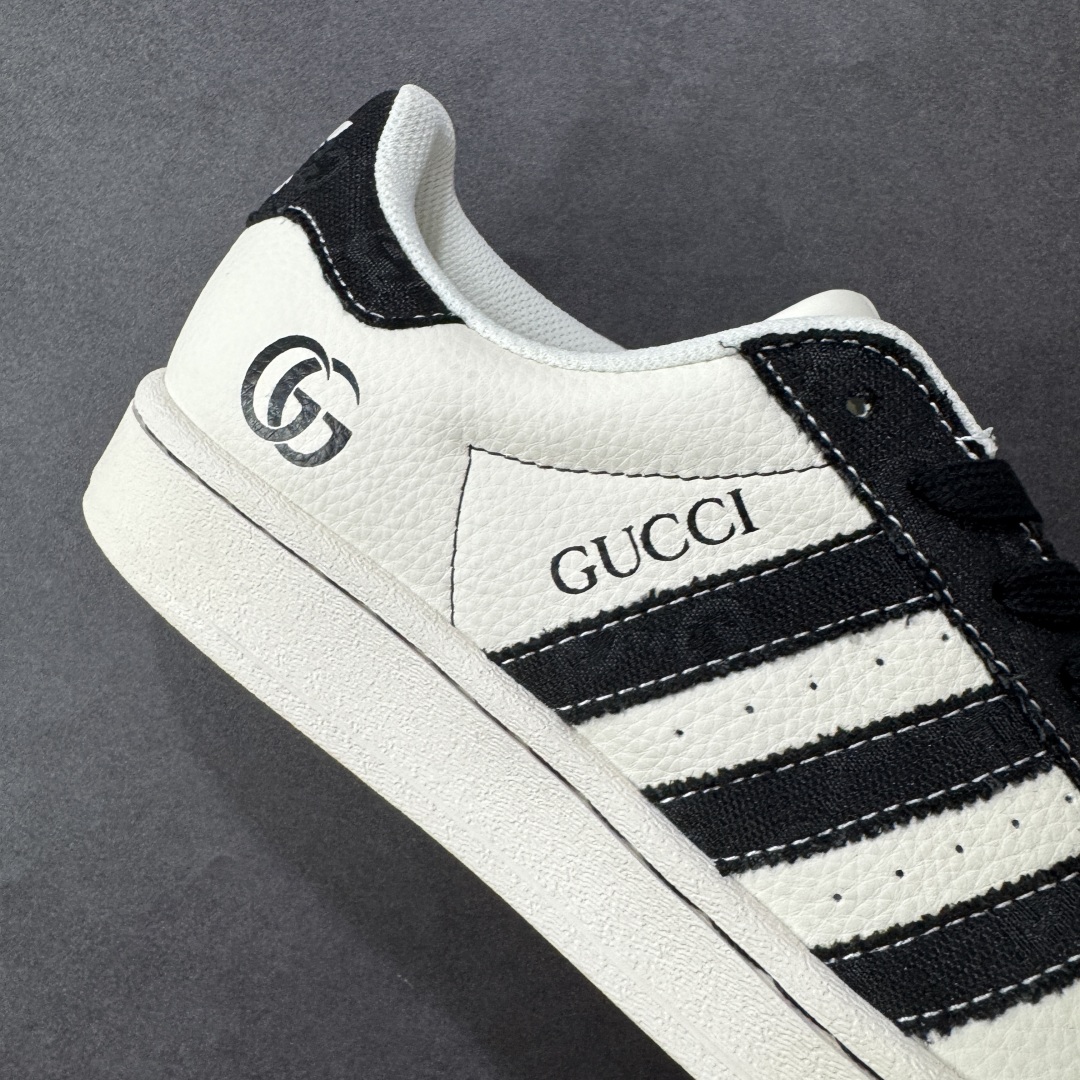  
【纯原】AD Originals Superstar x GUCCI 白黑
采用全新头层拼接皮革材质
