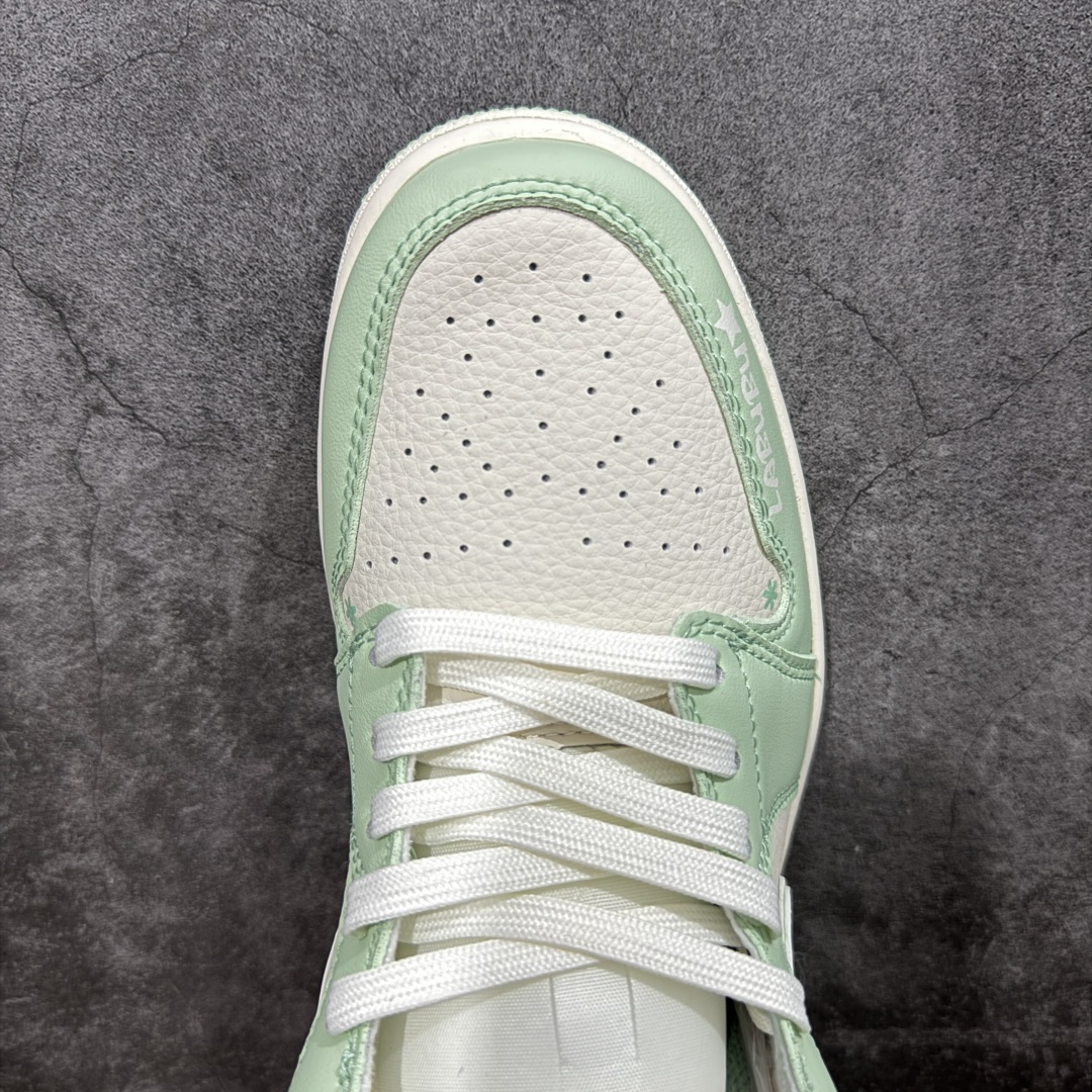  
【纯原】Air Jordan 1 Retro Low x LABUBU 米绿拉布布
官方同步新色 原