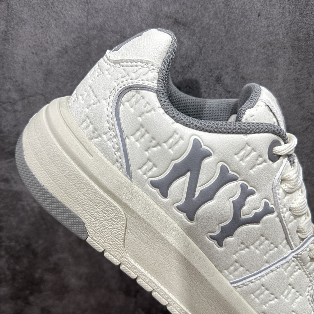 图片[7]-【纯原订单】MLB Chunky Liner Basic NY复古印花学长鞋系列低帮轻量增高厚底百搭休闲运动慢跑鞋板鞋 Korea韩国联名NY美国榄球纽约洋基队限定 市场第一梯队品质 韩国代购版本 MLB专用菱形双针中底布 重点细节中底布带注胶孔 原厂NFC感应吊牌 支持鉴定 一个两位数 原盒原标 全套原楦原纸板原厂数据开发 中韩文保养标贴 绿色防霉片 平台代购专供 独家一比一RB+MD组合大底 高频后跟小人Logo精准对位立体饱满 正确网布加超迁鞋面 转印中底走线紧密 转印Logo工艺表层防刮不掉色 尺码：36 36.5 37.5 38 38.5 39 40 40.5 41 42 42.5 43 44 44.5 45-选品中心