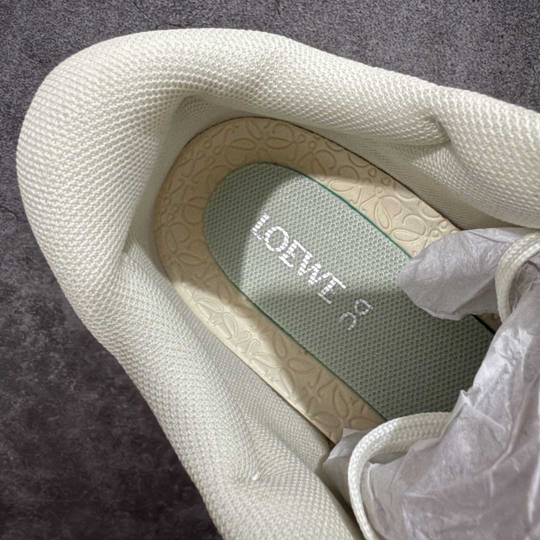 图片[8]-【得物版本】On昂跑 x LOEWE罗意威 Cloudventure 织物 跑步 户外轻便百搭系带 减震 低帮 运动休闲鞋 市面最优版本 附赠原厂布袋 原版开发 原材1比1打造 采用工程飞织网布组合再生聚酯纤维鞋面材质搭载独家隐藏速度中板 镂空CloudTec科技 泡棉缓震中底 黑科技跑出圈的时尚运动新宠 尺码：36 37 38 39 40 41 42 43 44 45-选品中心