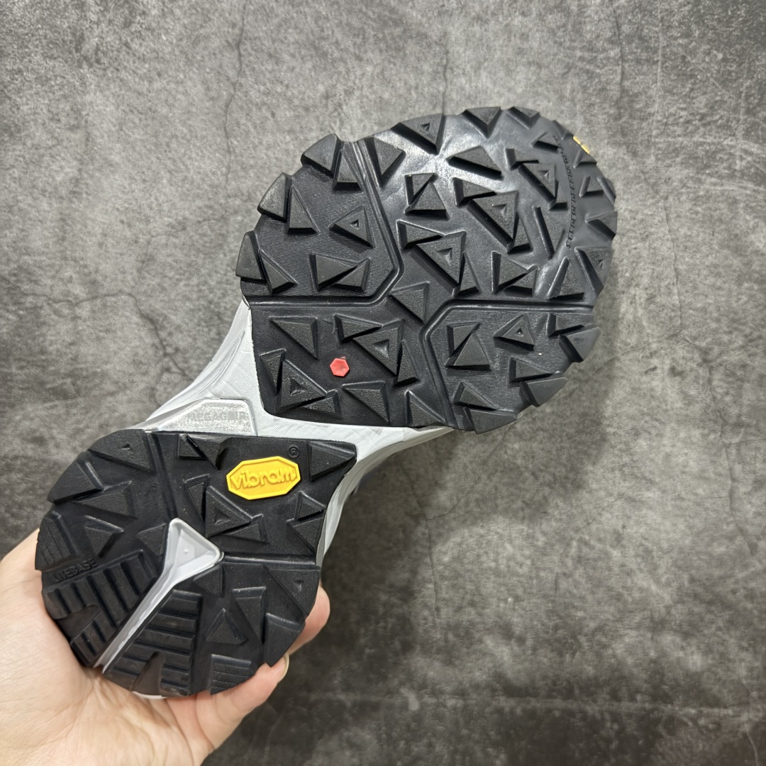 图片[9]-【公司级】KAILAS Fuga Du BOA 凯乐石 陡坡稳定越野户外登山鞋 黑山系列 网布TPU减震防滑透气支撑轻便 VIBRAM®MEGAGRIP大底掌控莫测地形 突破向上奔跑的边界 BOA 适配系统旋动旋钮可实现快速微调 精准贴合 TPU外骨骼关节稳定系统始终为脚踝 提供强力的支撑保护 低帮超强抓地力 越野跑步鞋 尺码：36 36.5 37 37.5 38 39 39.5 40 41 41.5 42 42.5 43 44 44.5 45-选品中心