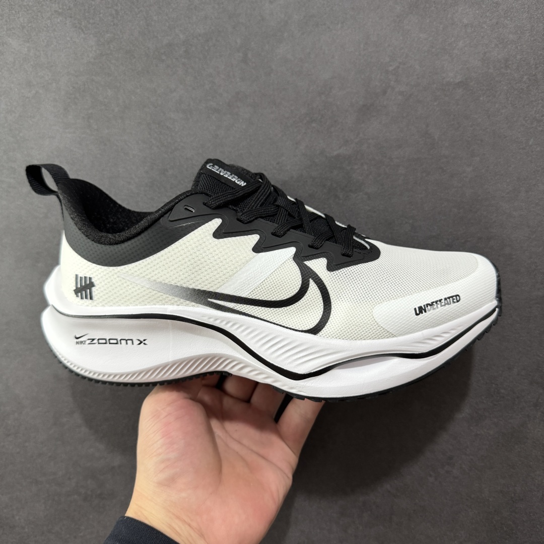 定制版 Understand x Nike Zoom Plus Low Und x 耐克 低帮白黑色 超级飞马涡轮增压马拉松慢跑鞋 CK4318-155