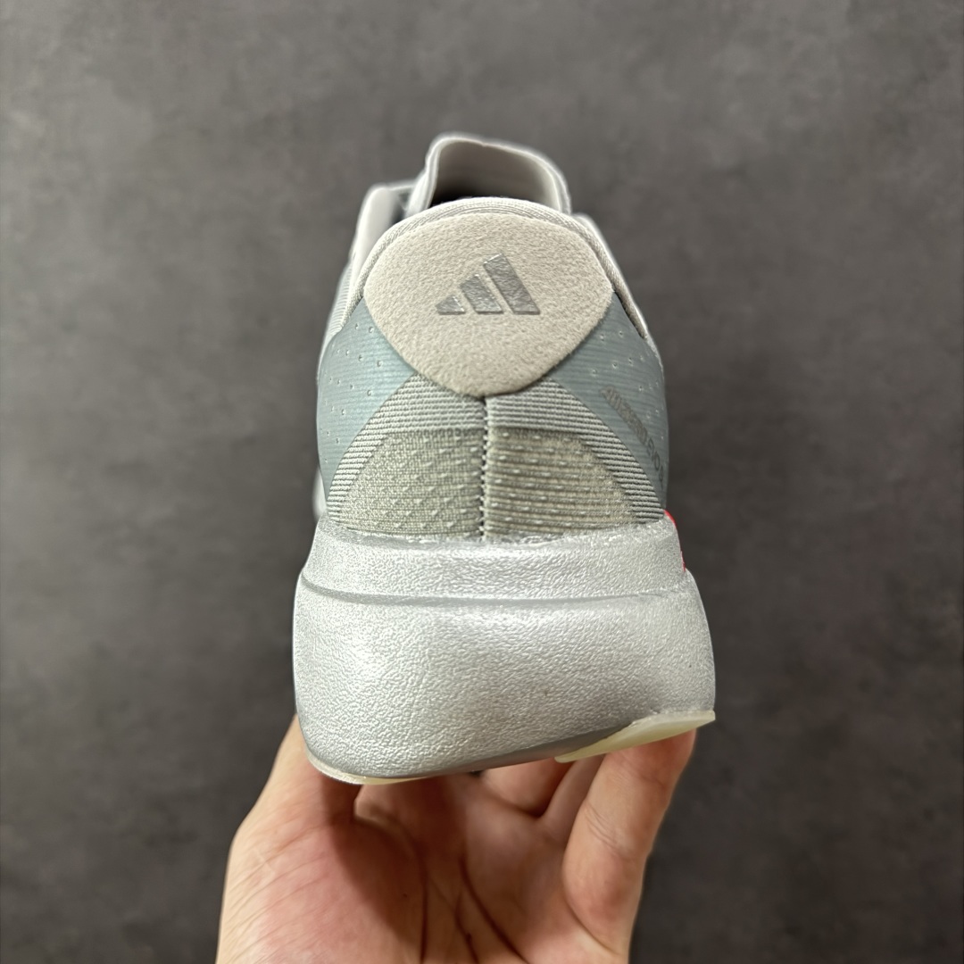 图片[4]-【HD版本】Ad Adizero Evo SL M 阿迪超轻透气缓震跑鞋  以令人难以置信的138克重量，刷新了跑鞋轻量化的记录，阿迪在材料科学和工艺技术上的深厚积累。  全新鞋款采用Lightweight Upper材料，让穿着者几乎能够体验到一种\”裸足\”的感觉 货号：KJ3381  尺码：36 36.5 37.5 38 38.5 39 40 40.5 41 42 42.5 43 44 45 46-选品中心