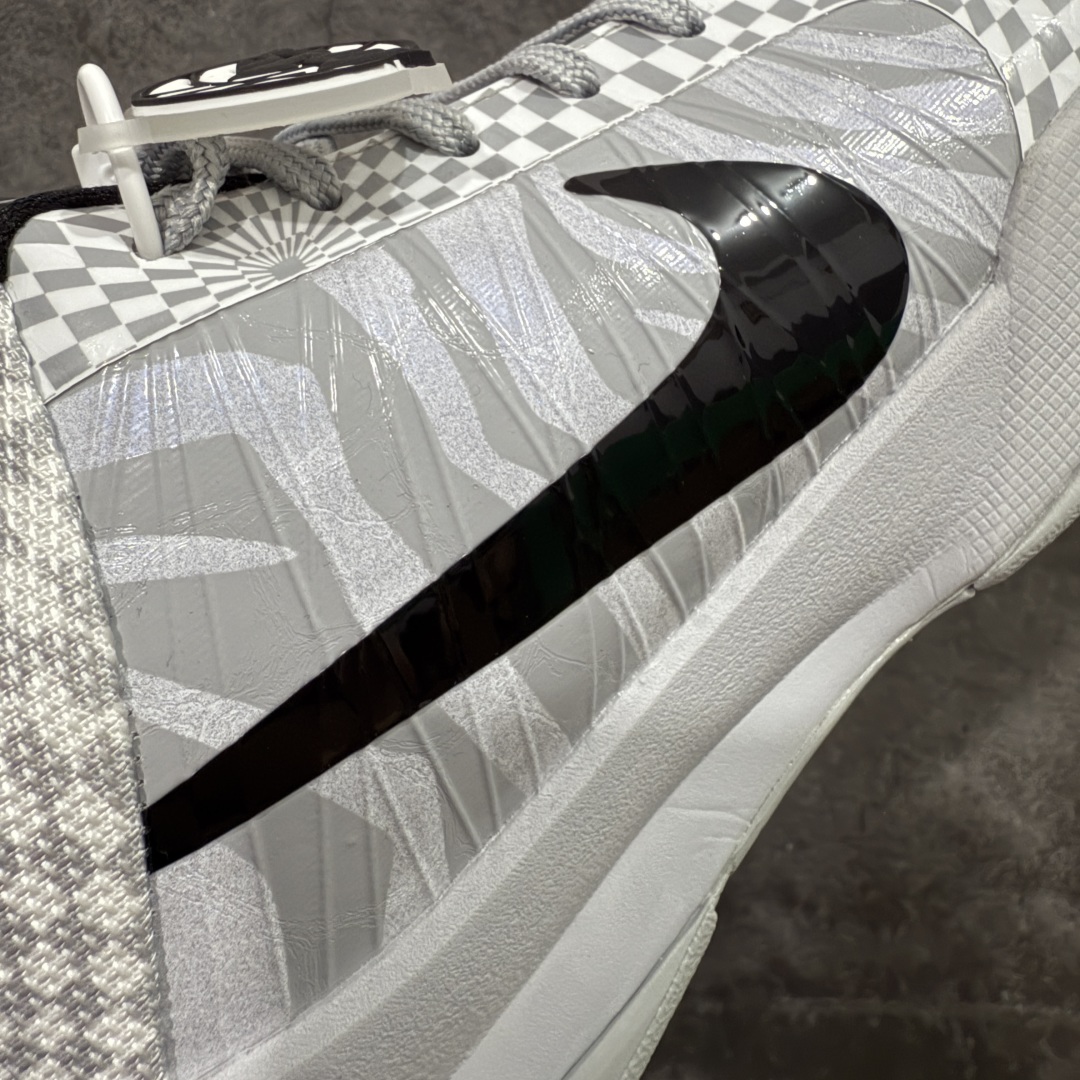 图片[3]-NK Kobe 5 Protro \”Zebra\” 科比5代 白灰斑马 灭世纯原出品🔥 #搭载最高工艺标准 版型 、外观、 细节、 用料、 不同于市场主流货品 。拒绝杀猪套牌纯原套路！欢迎对比品鉴 🌪外观升级点：鞋头冲孔 后跟海绵填充 飞线质感 碳板纹理 纸板对位 悉数升级对标ZP‼ 🌪用料升级点：前掌气垫➕后掌马蹄zoom（增配）澎湃脚感 完美解决正品后掌泡棉衰减问题‼ 🌪版型尺码升级：海外球员版 前掌包裹提升 尺码增加US13 47.5码 适配 职业球员 灭世纯原海外球员版『质 价 比』拉满，拳打杀猪🐷纯原，脚踢一眼假通货。 高端外贸渠道口碑爆炸🔝 货号：CD4991-003 尺码：39 40 40.5 41 42 42.5 43 44 44.5 45 46 47.5-选品中心