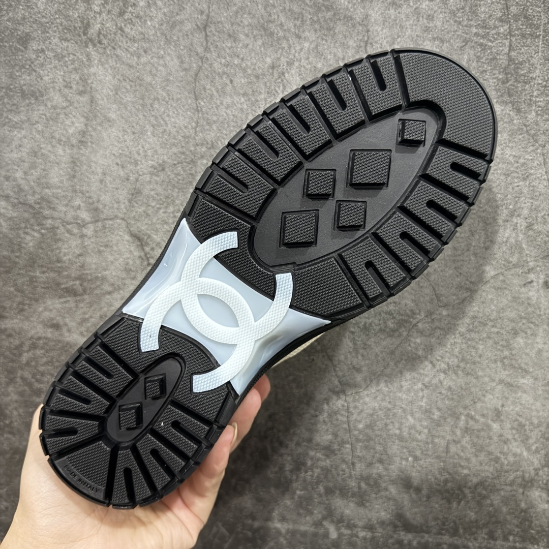 图片[9]-【莞产纯原】Chanel 25B新款熊猫鞋复古运动鞋 2025ss火爆熊猫鞋 配色厚底休闲运动鞋板鞋 同步 非常火爆 非常难买的一款鞋全网最火的厚底熊猫鞋 可想而知控不可错过的 颜值与舒适并存的 简约百搭小白鞋 厚底增高超级百搭 闭眼入 谁穿谁好看 鞋面：原版小牛皮 内里：进口羊皮里 大底：TPU原版大底 尺码：35-40-选品中心