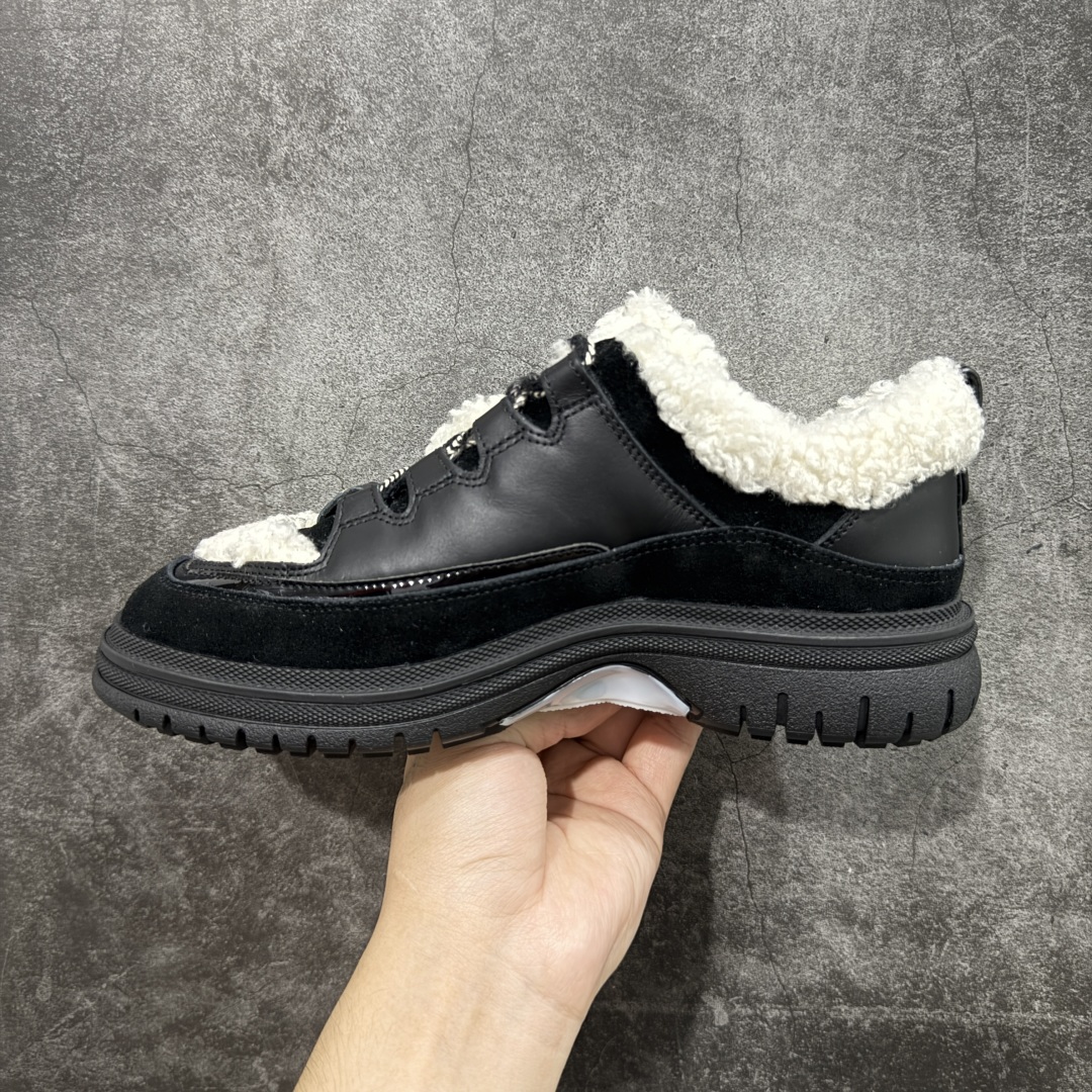 图片[2]-【莞产纯原】Chanel 25B新款熊猫鞋复古运动鞋 2025ss火爆熊猫鞋 配色厚底休闲运动鞋板鞋 同步 非常火爆 非常难买的一款鞋全网最火的厚底熊猫鞋 可想而知控不可错过的 颜值与舒适并存的 简约百搭小白鞋 厚底增高超级百搭 闭眼入 谁穿谁好看 鞋面：原版小牛皮 内里：进口羊皮里 大底：TPU原版大底 尺码：35-40-选品中心