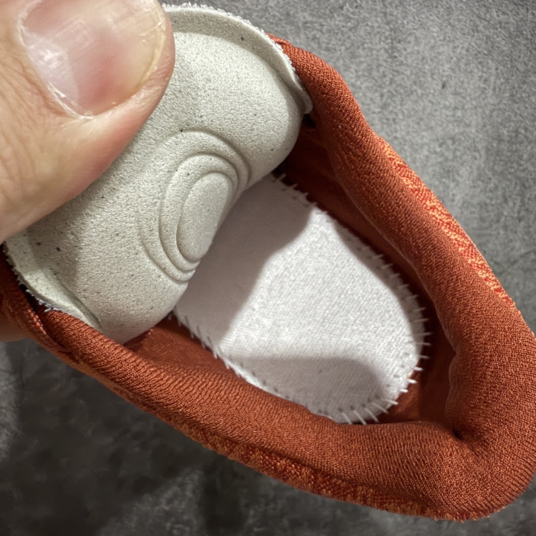 图片[9]-【莞顶礼盒版】Salomon 萨洛蒙Aero Glide GRVL 3代 超轻 户外 休闲 运动鞋 跑步鞋 輕巧鞋身 即使運動或日常 更容易配搭 采用 OrthoLite 鞋垫及鞋面採用透氣網眼材料 令雙腳保持乾爽及舒適感 避免悶熱感中底採用高回彈EVA 材料，能有效吸收地面衝擊減輕壓力 鞋底配備專業的 energyEvofoam橡膠外底獨特抓地設計提供穩定支撑 配送精美包装 面料：原版定制科技面料 内里：进口透气网里 鞋底： 原版开模橡胶发泡材质 底厚：4CM 尺码： 35-45-选品中心