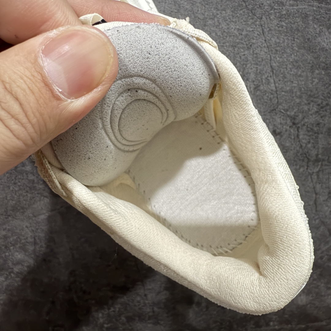 图片[8]-【莞顶礼盒版】Salomon 萨洛蒙Aero Glide GRVL 3代 超轻 户外 休闲 运动鞋 跑步鞋 輕巧鞋身 即使運動或日常 更容易配搭 采用 OrthoLite 鞋垫及鞋面採用透氣網眼材料 令雙腳保持乾爽及舒適感 避免悶熱感中底採用高回彈EVA 材料，能有效吸收地面衝擊減輕壓力 鞋底配備專業的 energyEvofoam橡膠外底獨特抓地設計提供穩定支撑 配送精美包装 面料：原版定制科技面料 内里：进口透气网里 鞋底： 原版开模橡胶发泡材质 底厚：4CM 尺码： 35-45-选品中心