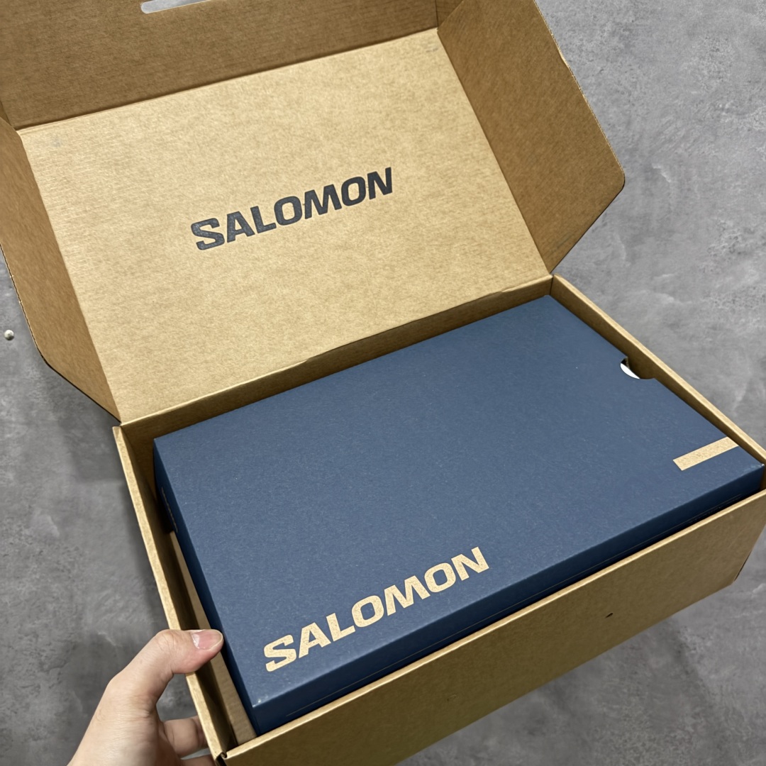 图片[9]-【莞顶礼盒版】Salomon 萨洛蒙Aero Glide GRVL 3代 超轻 户外 休闲 运动鞋 跑步鞋 輕巧鞋身 即使運動或日常 更容易配搭 采用 OrthoLite 鞋垫及鞋面採用透氣網眼材料 令雙腳保持乾爽及舒適感 避免悶熱感中底採用高回彈EVA 材料，能有效吸收地面衝擊減輕壓力 鞋底配備專業的 energyEvofoam橡膠外底獨特抓地設計提供穩定支撑 配送精美包装 面料：原版定制科技面料 内里：进口透气网里 鞋底： 原版开模橡胶发泡材质 底厚：4CM 尺码： 35-45-选品中心