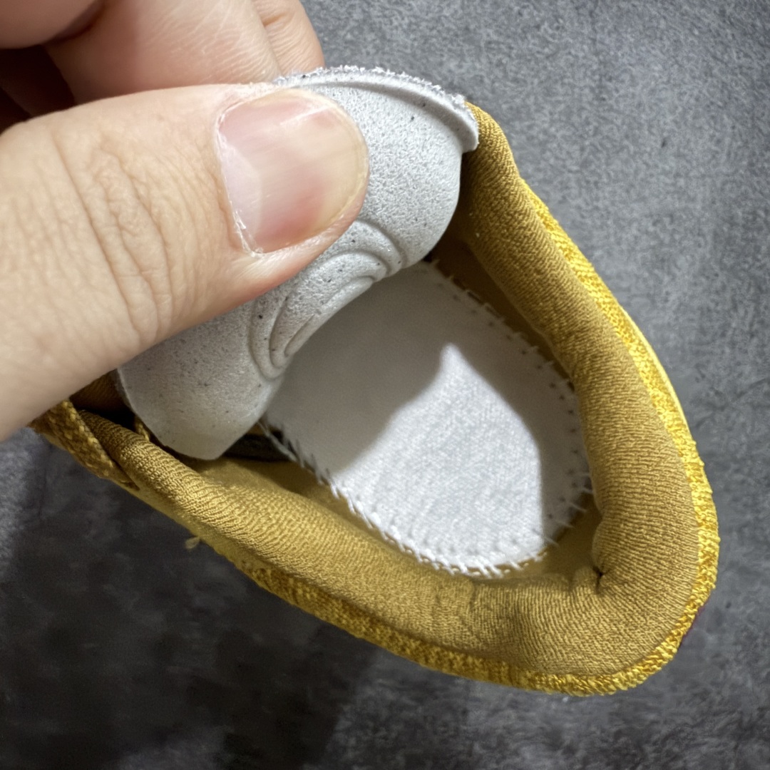 图片[9]-【莞顶礼盒版】Salomon 萨洛蒙Aero Glide GRVL 3代 超轻 户外 休闲 运动鞋 跑步鞋 輕巧鞋身 即使運動或日常 更容易配搭 采用 OrthoLite 鞋垫及鞋面採用透氣網眼材料 令雙腳保持乾爽及舒適感 避免悶熱感中底採用高回彈EVA 材料，能有效吸收地面衝擊減輕壓力 鞋底配備專業的 energyEvofoam橡膠外底獨特抓地設計提供穩定支撑 配送精美包装 面料：原版定制科技面料 内里：进口透气网里 鞋底： 原版开模橡胶发泡材质 底厚：4CM 尺码： 35-45-选品中心