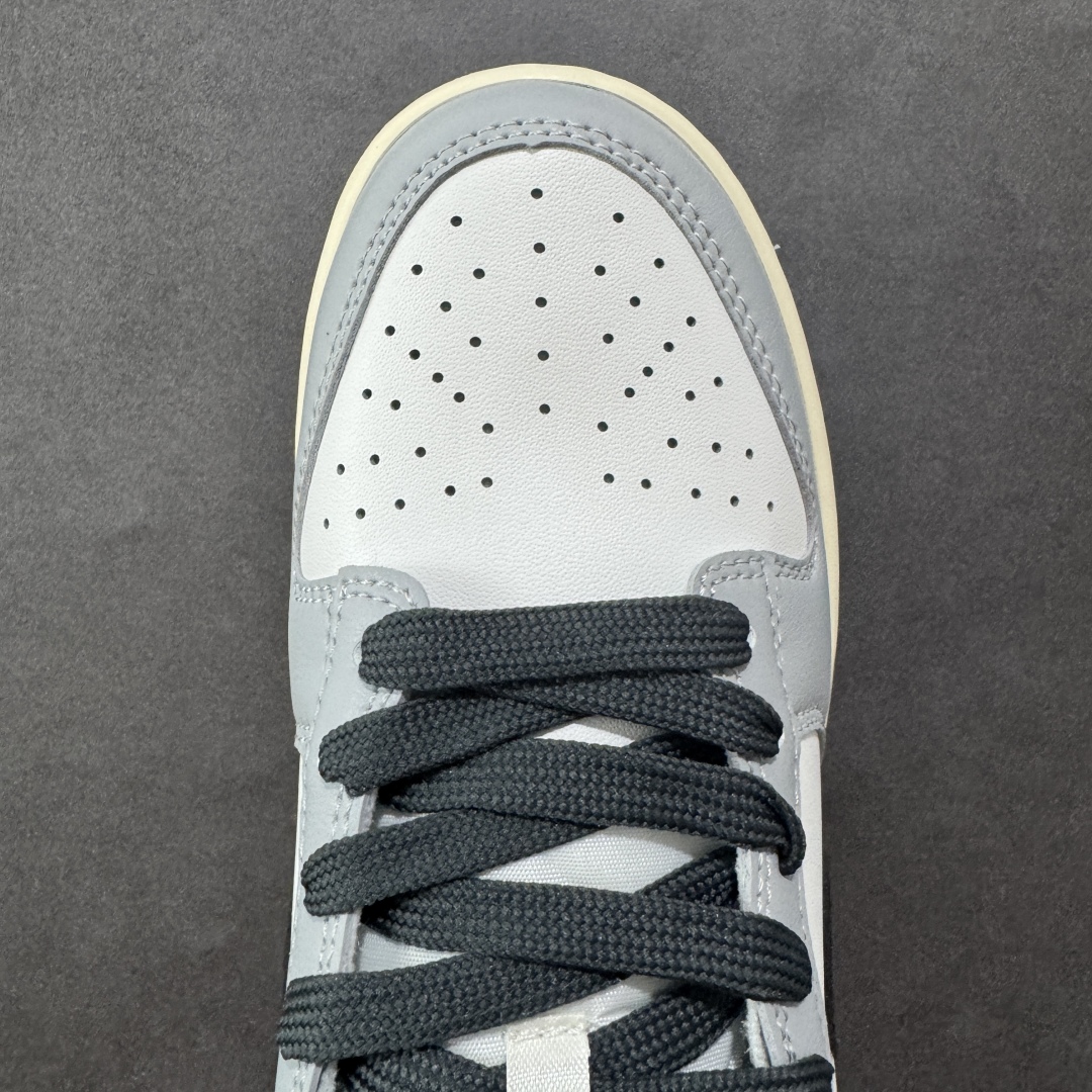 图片[8]-【GQ纯原福利】Nike Dunk Low系列 休闲运动板鞋 纯原大厂出品 头层好货 白菜底价 全码福利 一步到位 零售跑量的极佳选择 全套原楦原模打造完美版型 独家原厂航空铝磨具打磨大底 鞋头坡度极致还原 无解鞋型 原盒原配 原厂冲刀 全鞋零毛边皮料切割 工艺 品质 鞋型 清洁度 都是上等的好货 尺码：35.5 36 37 37.5 38 38.5 39 40 40.5 41 42 42.5 43 44 45 46 47.5-选品中心