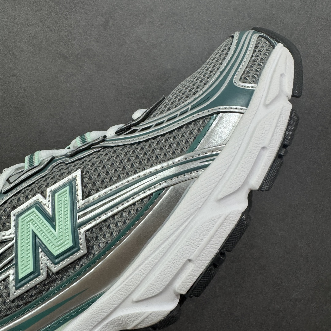 200 K版 New Balance 740 复古跑鞋 U740NC2