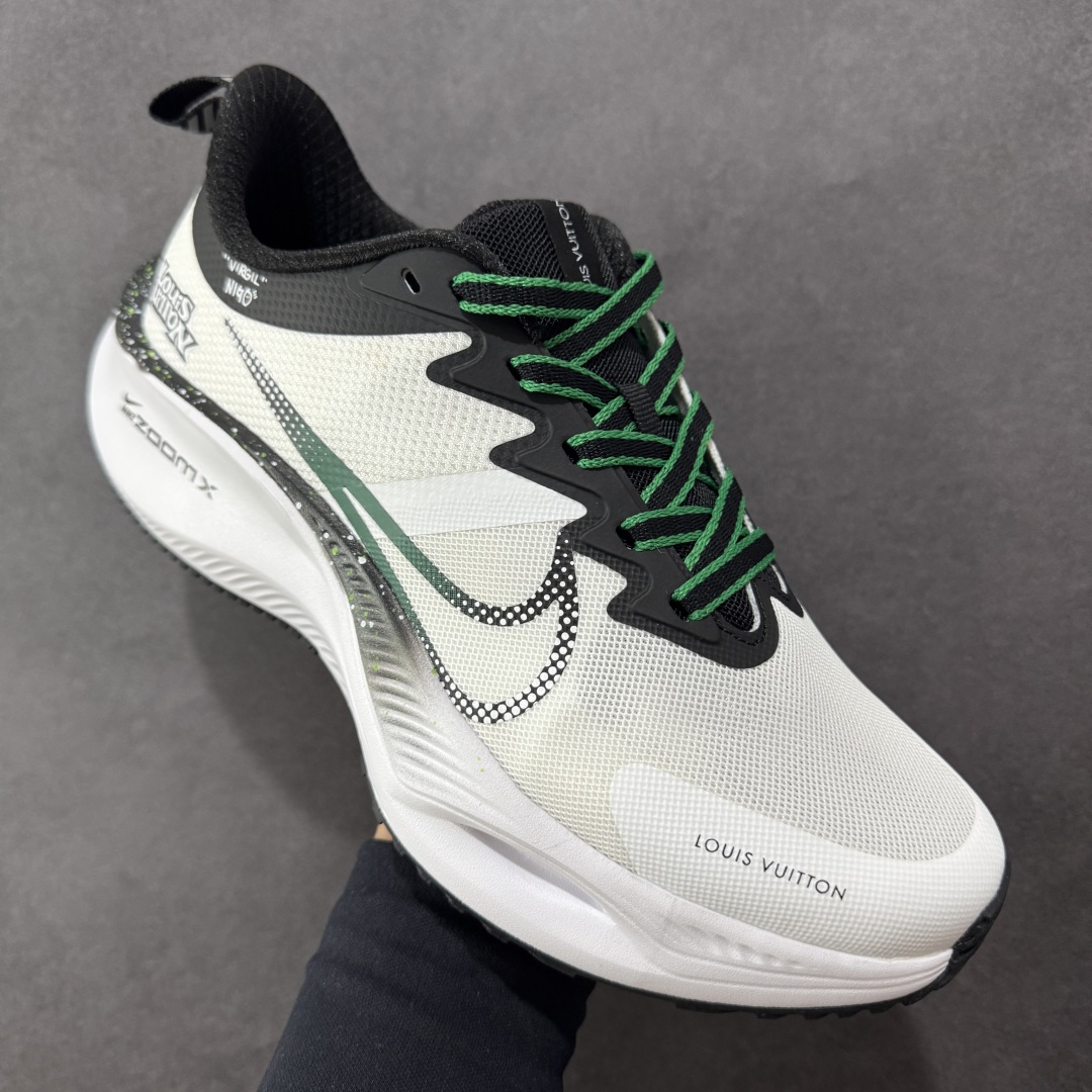 定制版 NIKE ZOOM PLUS 全新跑鞋 LV联名 CK4318-162