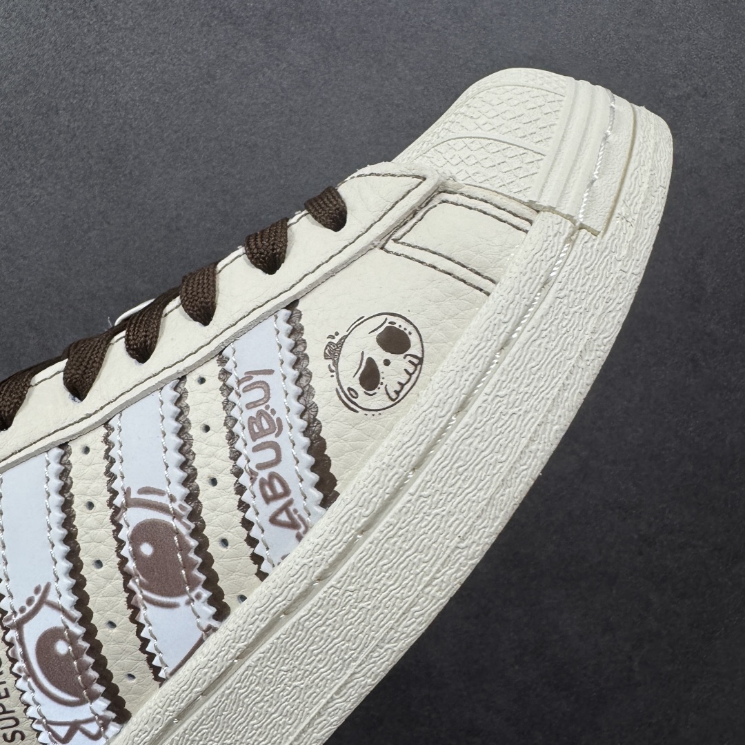  
【纯原】AD Originals Superstar x LABUBU 白棕
采用全新头层拼接皮革材