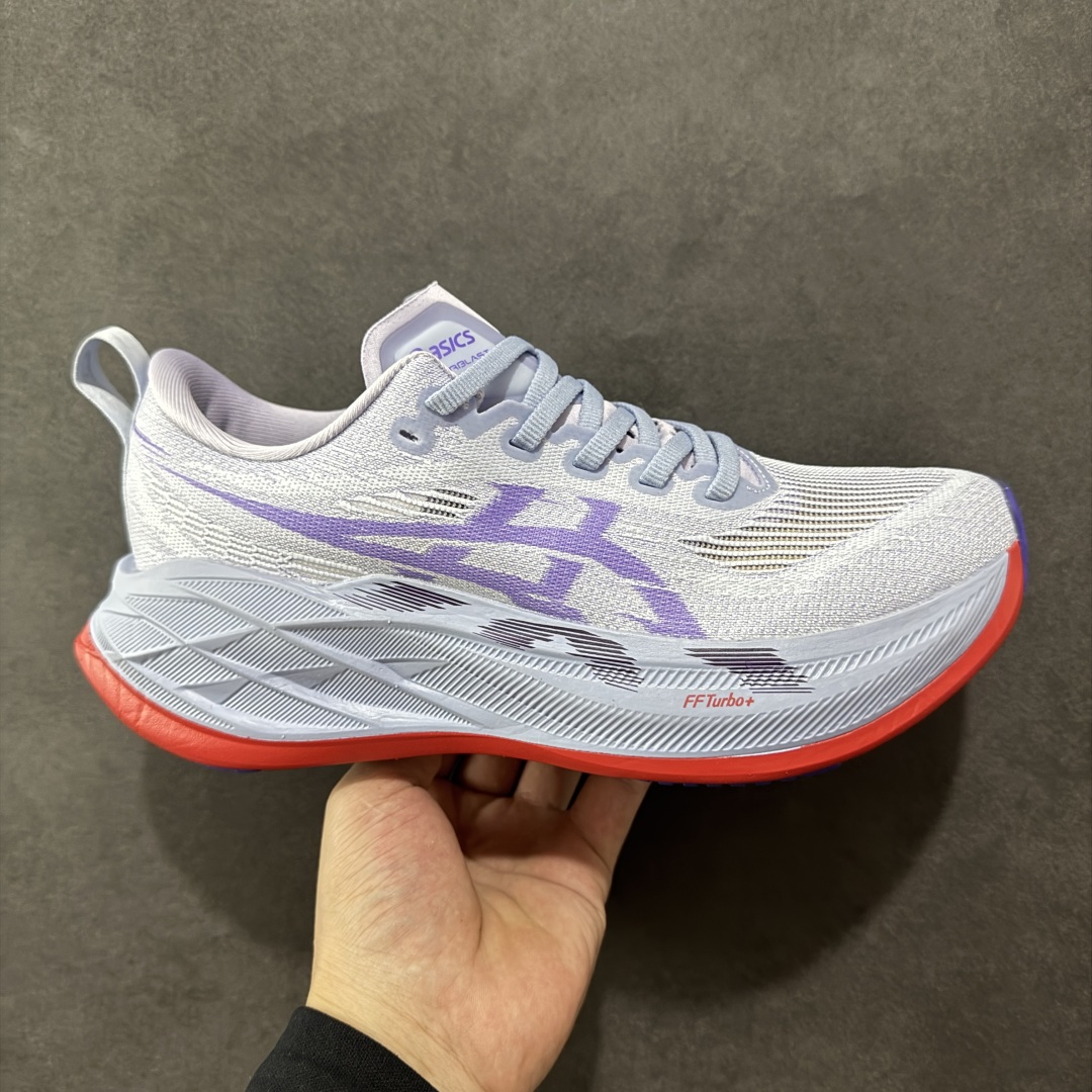 【公司级】Asics SUPERBLAST 2 PARIS 全新配色 ASICS (亚瑟士)是日本实业家鬼家喜八郎创立的跑鞋运动品牌,名字想法源自著名的拉丁谚语“AnimaSana In Corpore Sano”意为“健全的精 神寓于强健的体魄”。正如其名字的含义,ASICS亚瑟士一直坚信保持身体的健康与活力是打造健康快乐的生活方式的最佳途径。亚瑟士的跑鞋、篮球鞋等系列集专业与美貌于一身,拥有极高的热度 货号:1013A142-401 尺码:36 37 37.5 38 39 39.5 40 40.5 41.5 42 42.5 43.5 44 45-选品中心