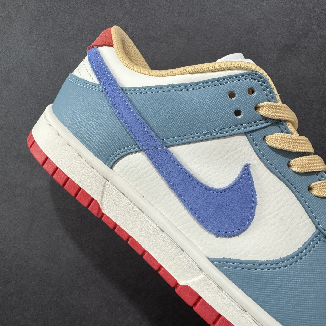  
Nike Dunk Low “Denim Turquoise” 米蓝 低帮休闲运动板鞋
以其引人注目
