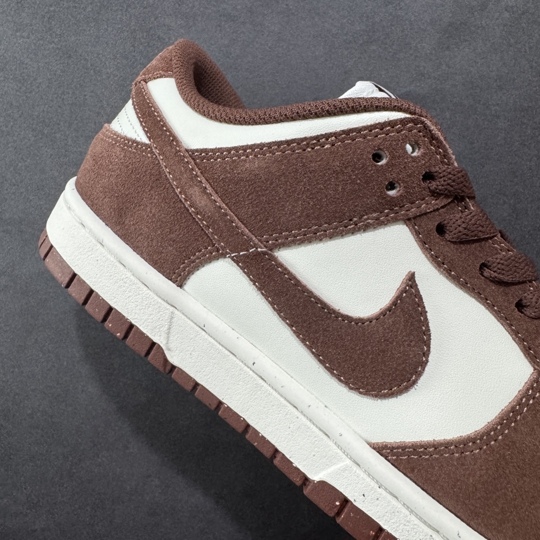  
Nike Dunk SB Low 耐克 SB 低帮 白褐色 休闲运动板鞋
整双鞋选用皮质鞋面和橡胶鞋