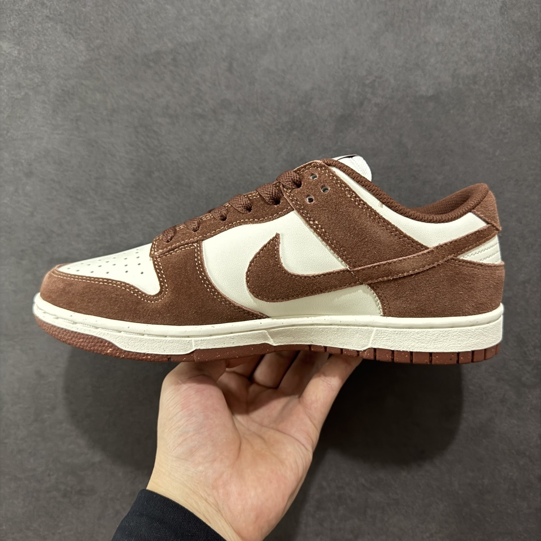  
Nike Dunk SB Low 耐克 SB 低帮 白褐色 休闲运动板鞋
整双鞋选用皮质鞋面和橡胶鞋