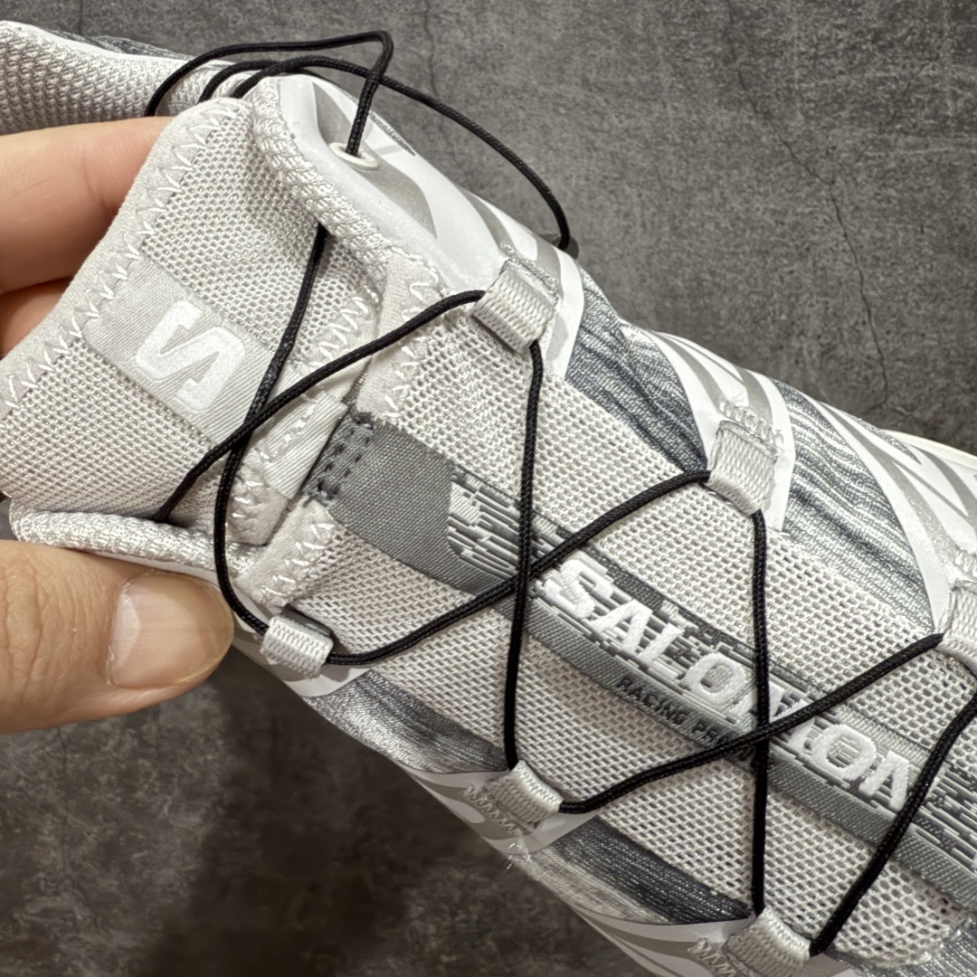  
【绿X版】 Salomon XT-6 Camo 白银灰色  萨洛蒙复古潮流户
外机能登山跑鞋
纯原外
