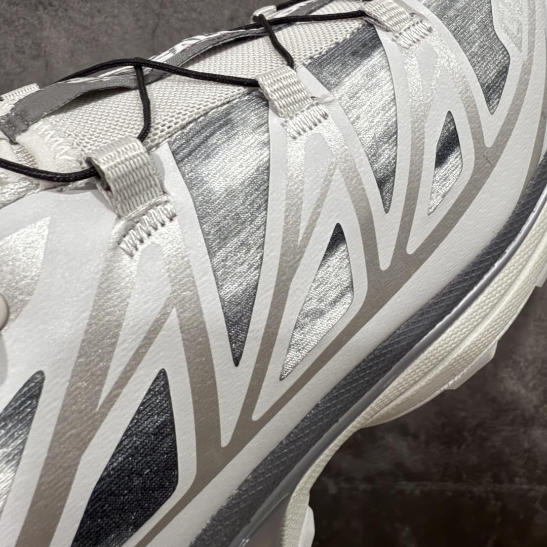  
【绿X版】 Salomon XT-6 Camo 白银灰色  萨洛蒙复古潮流户
外机能登山跑鞋
纯原外