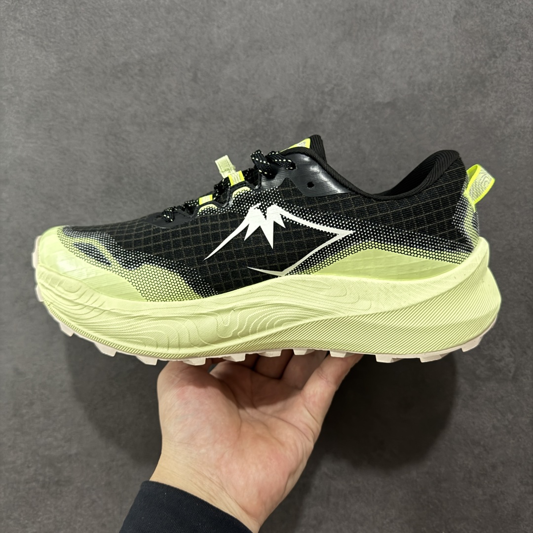  
【纯原】亚瑟士ASICS GEL-TRABUCO MAX 3 亚瑟士 网面透气 耐磨 越野跑步鞋
这