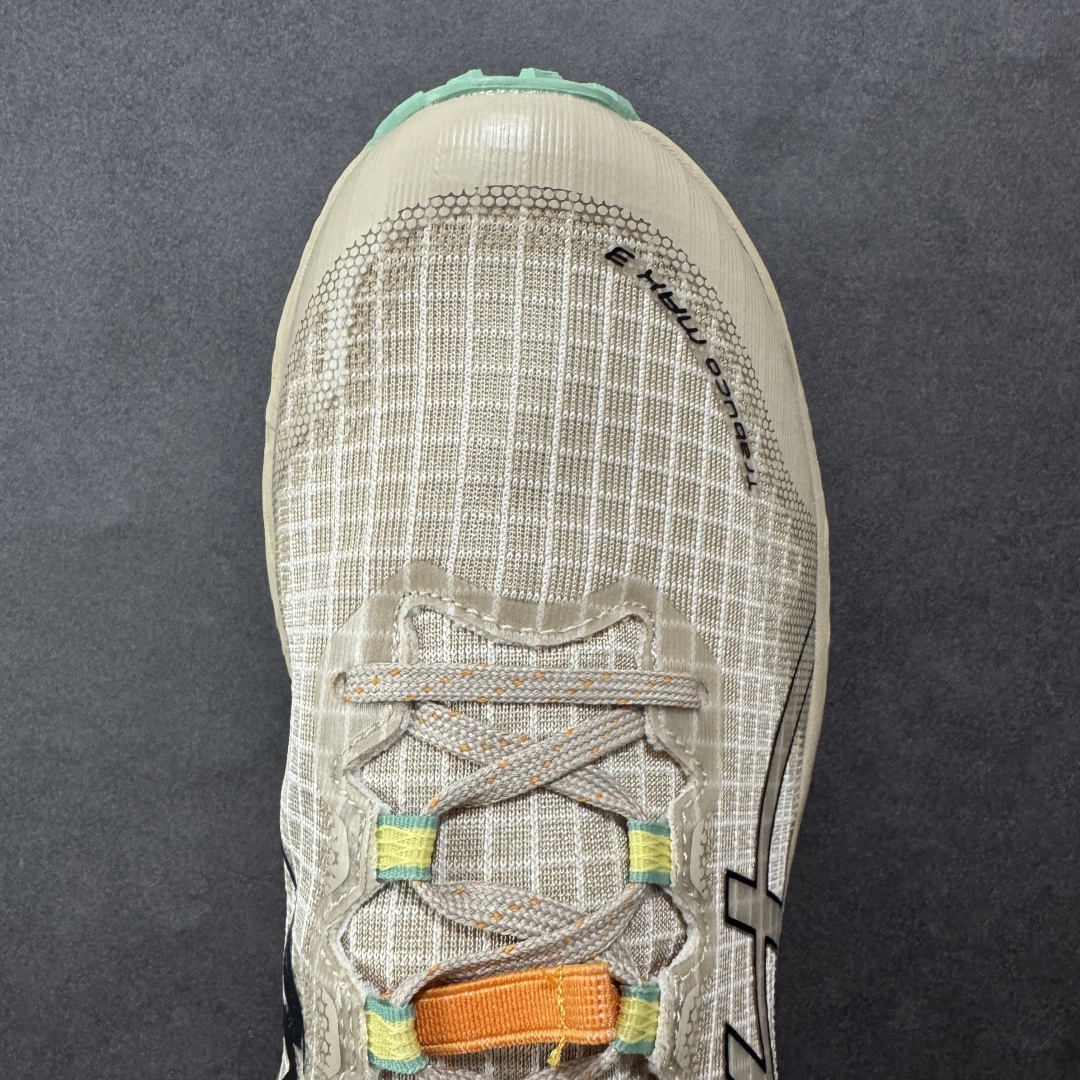  
【纯原】亚瑟士ASICS GEL-TRABUCO MAX 3 亚瑟士 网面透气 耐磨 越野跑步鞋
这