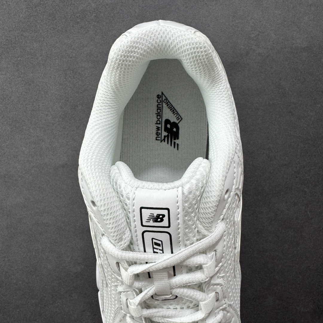  
【K版纯原】New Balance 740 复古跑鞋 
小红书爆款 官网售罄
这双鞋确实是NB家经典