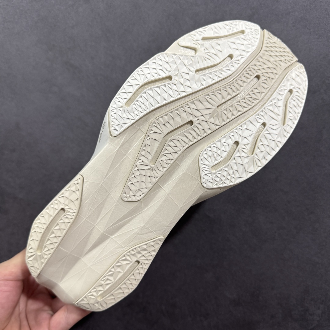  
【纯原】新百伦 NB New Balance FuelCell 轻量跑鞋 超轻量化低帮休闲运动慢跑鞋