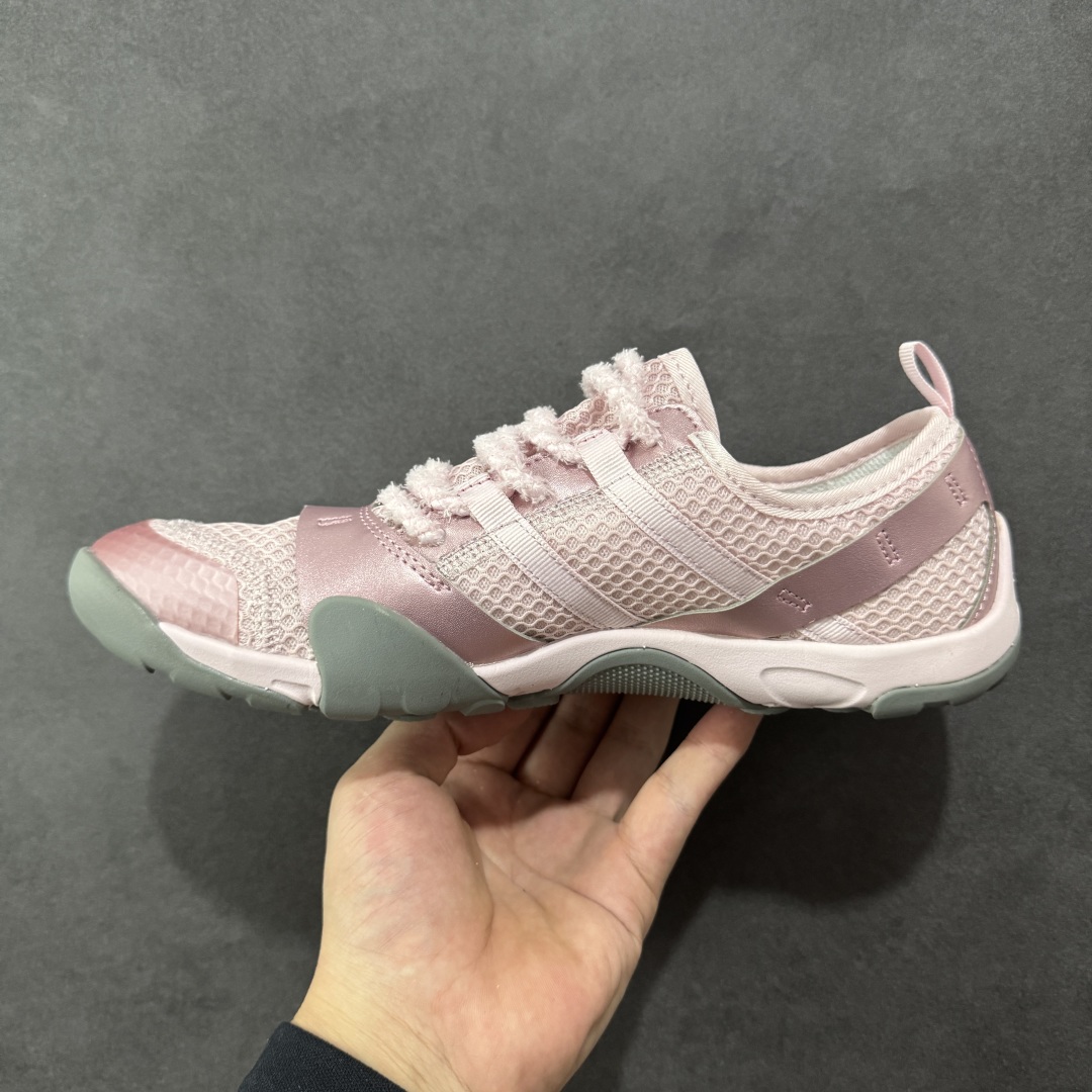  
【纯原】New Balance NB MT10O 舒适时尚 减震耐磨 低帮 生活休闲鞋 
New B