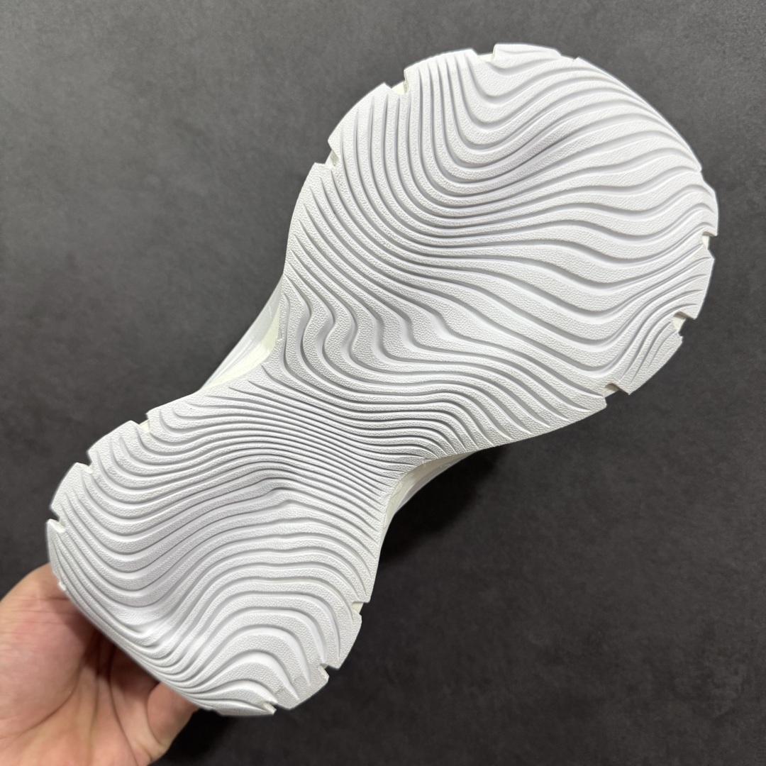  
【纯原】Adidas Vento XLG MTW
宽底舒适防滑缓震低帮跑步鞋
颠覆传统，创新科技和独