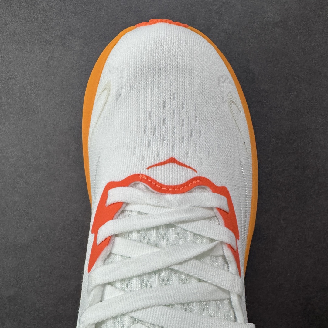  
【纯原版】HOKA ONE ONE Clifton 克里夫顿10代专业性能减震公路跑步鞋 

轻盈透