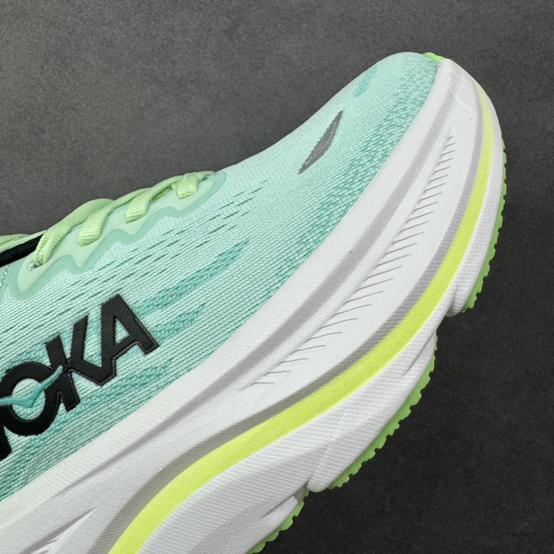  
【纯原版】HOKA ONE ONE Bondi 9 机能缓震跑鞋
#鞋面部分采用工程网眼面料，可以