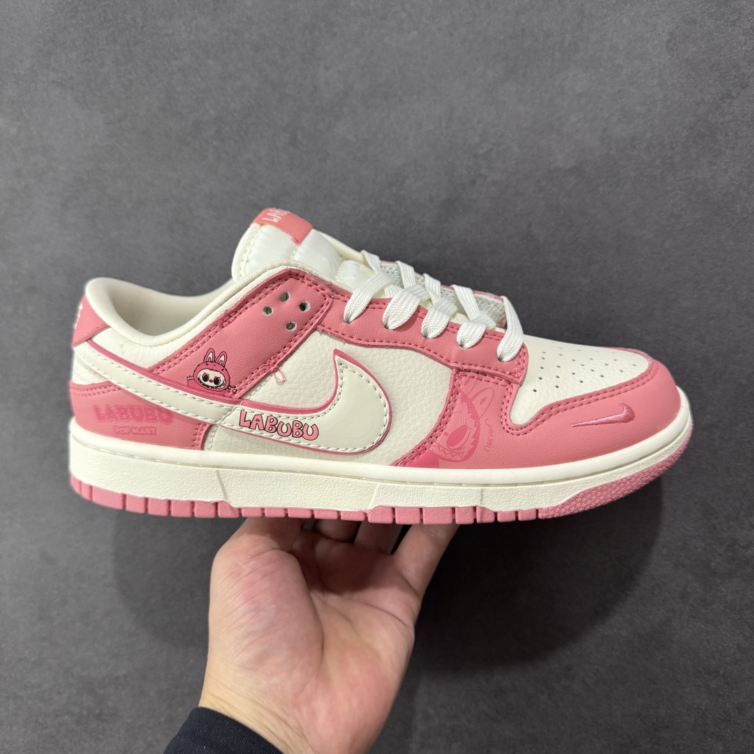  
【纯原】Nike SB Dunk Low“ 米粉拉布布”  周年高端定制 低帮休闲板鞋 定制鞋盒 大