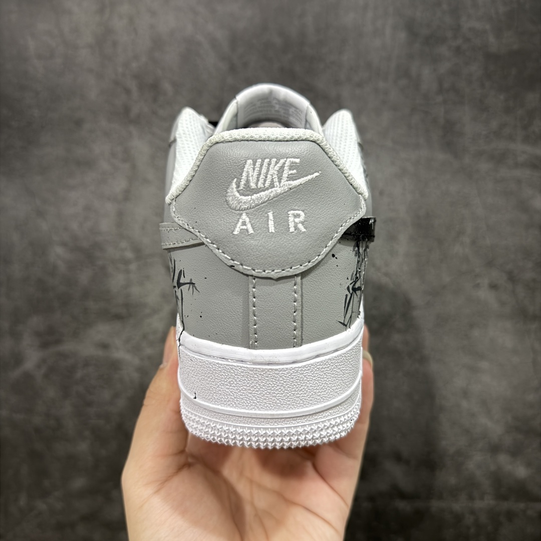  
【纯原】Nike Air Force 1 Low 07 White/Grey 灰白 中国风 竹叶
原