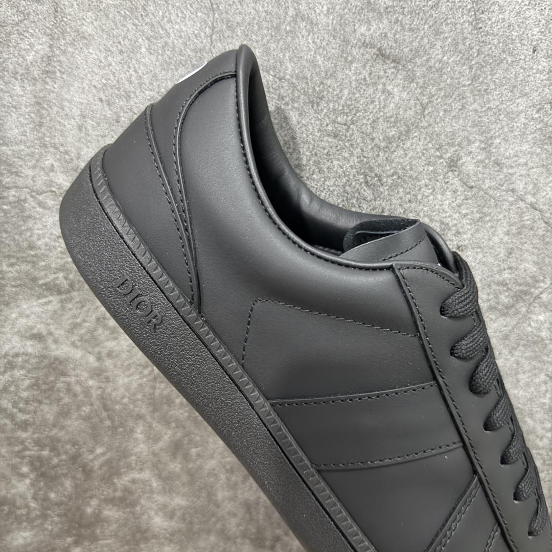 图片[7]-【莞定礼盒版】迪奥德训鞋DIOR迪奥 B01 Matchpoint 圆头系带低帮 原版开发 原材料打造 顶级礼盒包装 目前市场最高版本 标志着Dior经典款式的回归,以时尚优雅的廓形重新诠释。采用光滑皮革精心制作,鞋舌和内部侧面饰以Dior标志,鞋后跟处饰以CDIcon标志。搭配同色调橡胶鞋底点缀以Dior标志,可与Dior Icons限定 的各式造型搭配,打造精致造型。 尺码：39-45-选品中心